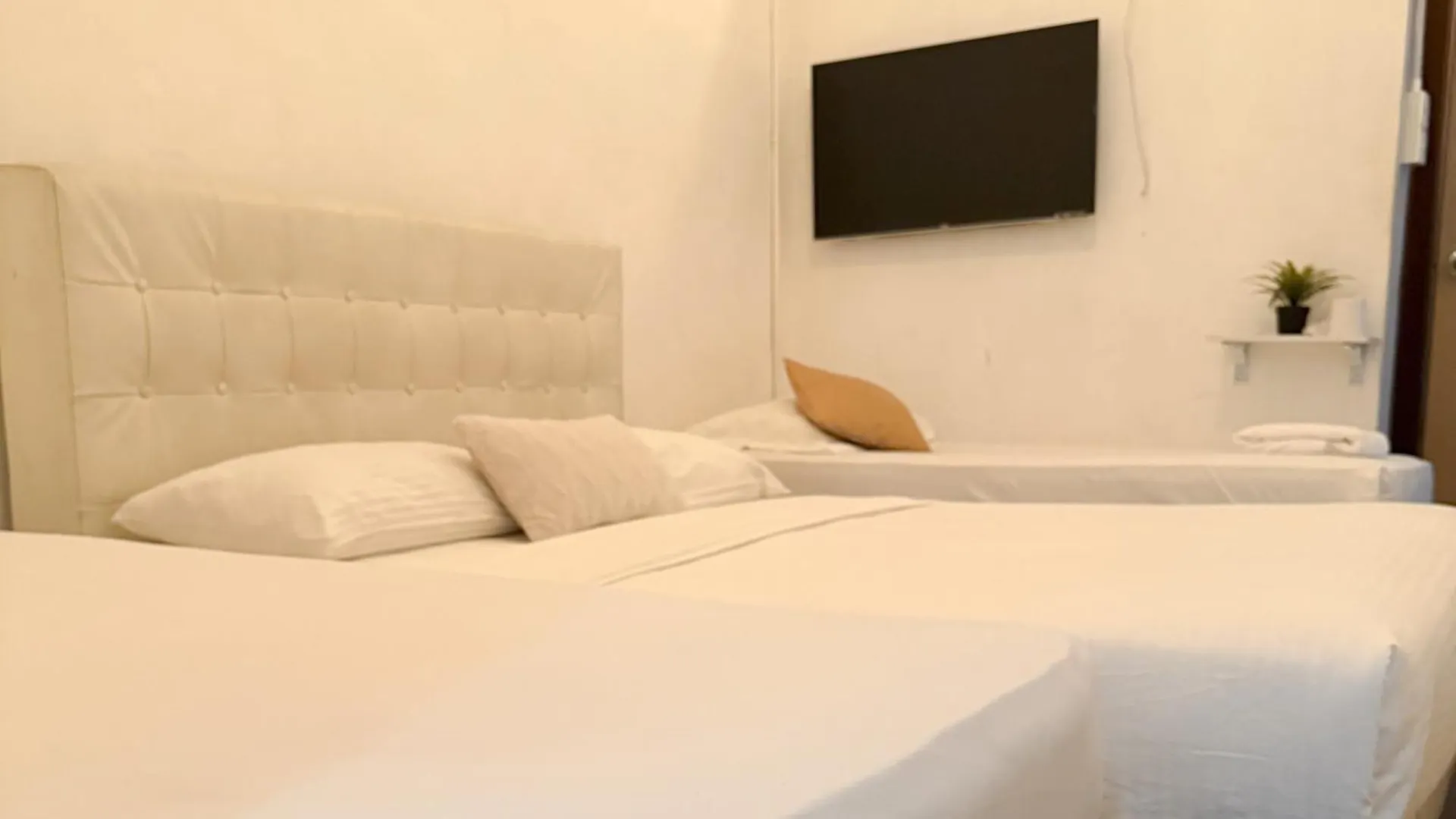 Rum i privatbostad G99 Hotel George Town